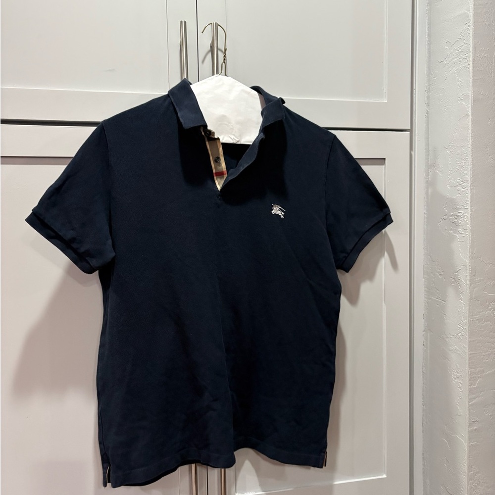 Burberry Men's Dark Polo with Signature Check
Navy blue XL